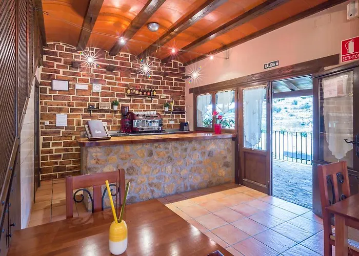 מלון El Canton Rural 3*